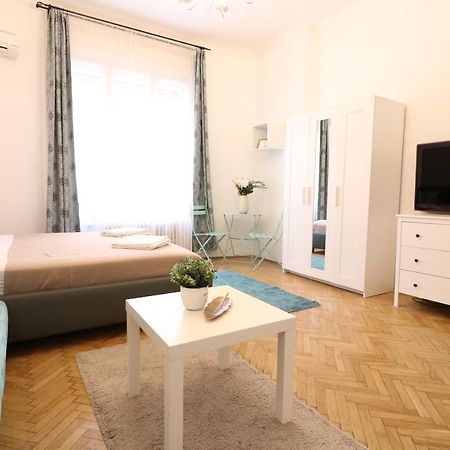 Real Apartments Wesselenyi III Budapest Luaran gambar